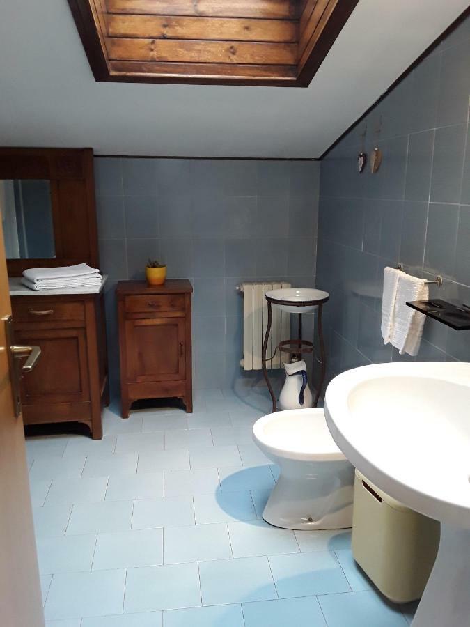 Camere Porto Vecchio Con Parcheggio A Pochi Passi Dal Castello Мальчезине Экстерьер фото